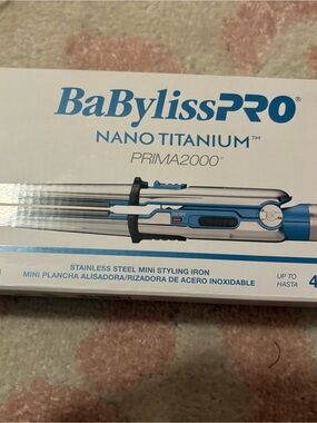 BaBylissPRO Nano Titanium Prima2000 Mini flat Iron SEE DESC. FULLY FUNCT.